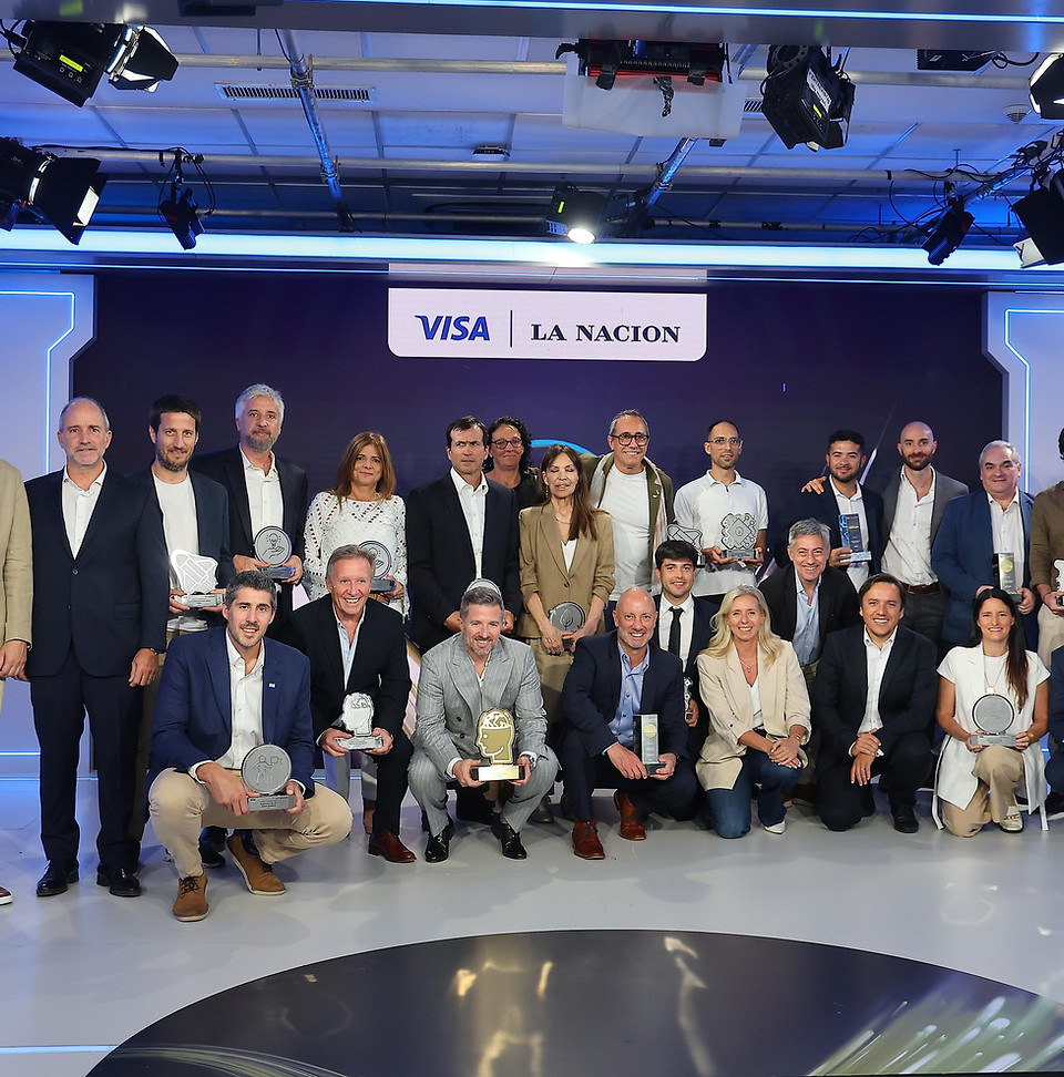 Equipo Pausa en la premiación